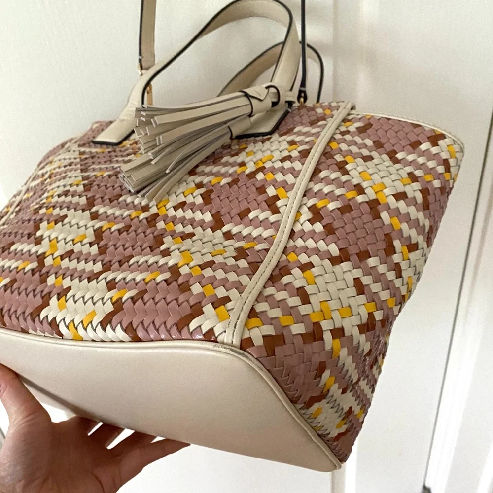 $595 Tory Burch Thea Woven Cream Pink Leather Tassels Crossbody Satchel Bag